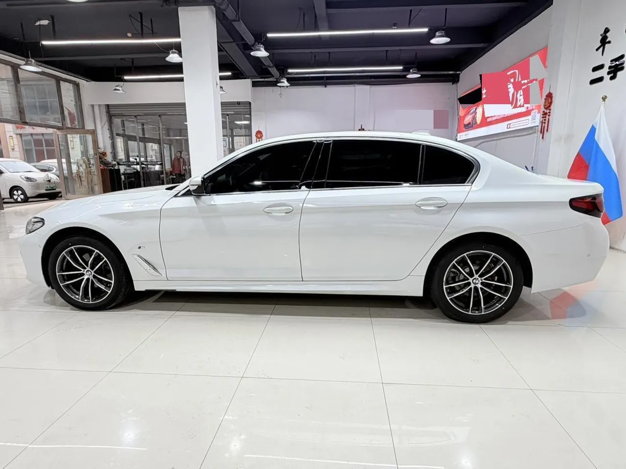 BMW 5 Series 2022 525Li 2.0T M Sports Suit (Change 2) Automatic Gear 4
