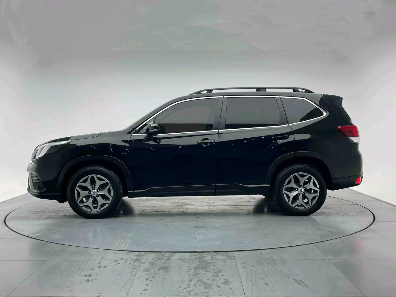 Subaru Forester (Imported) 2022 Forester 2.0i Stepless Deluxe Edition EyeSight Automatic 2