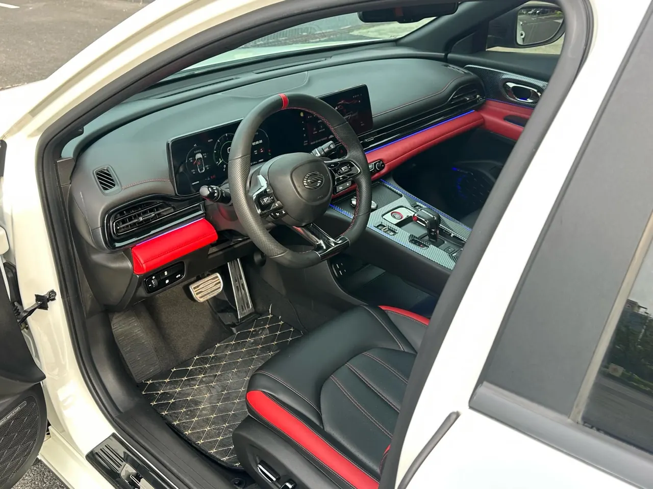 Chuanqi 2021 Shadow Leopard 1.5T 270T Shadow Leopard J16 Edition Automatic Gear 3