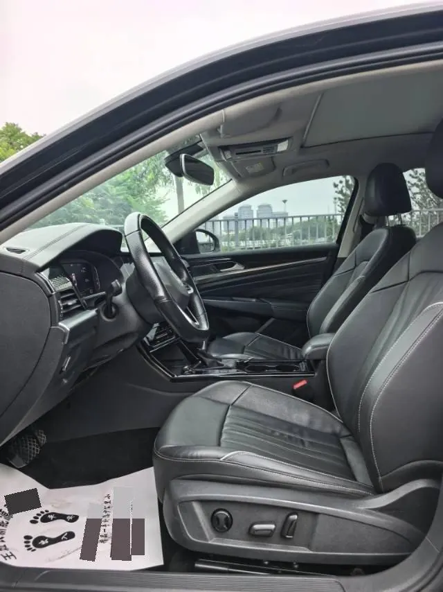 Volkswagen 2021 Passat 2.0TSI 330TSI Premium Edition Automatic Gear 5