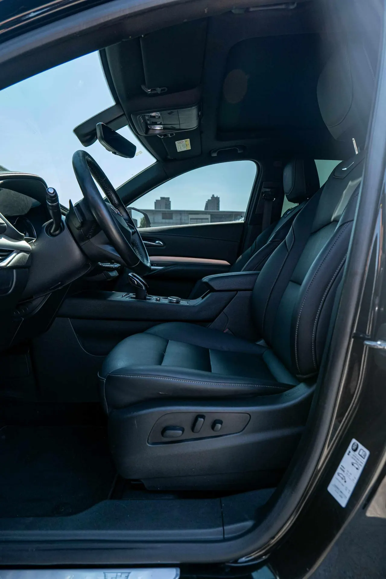 Cadillac 2020 XT4 2.0T 28T Two-Drive Leading Type (Modified) Automatic Gear 4