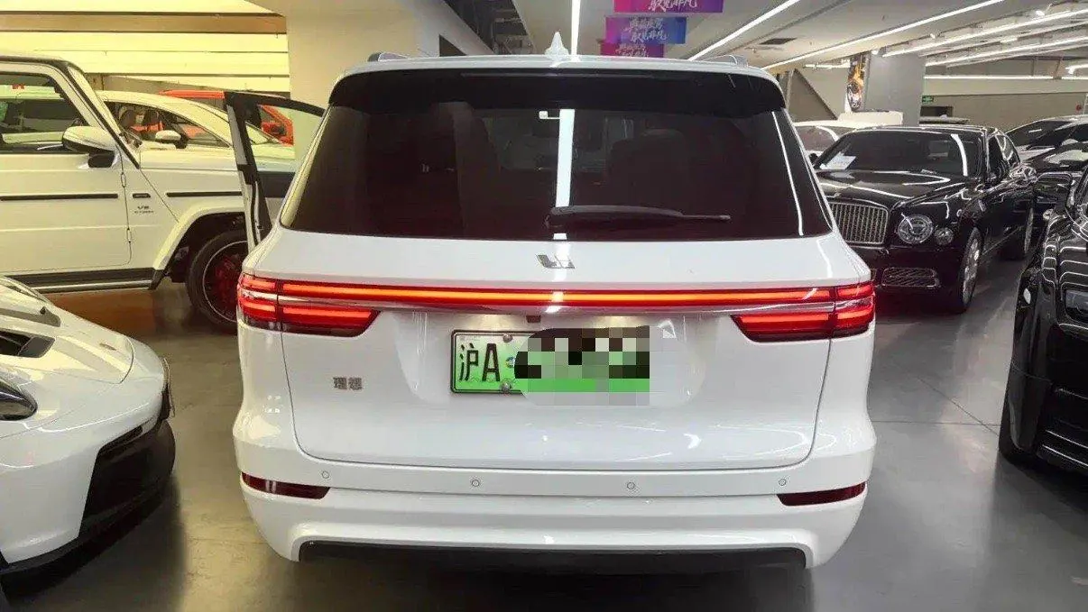 Li 2020 ONE 1.2T extended range 6-seat automatic gear 7