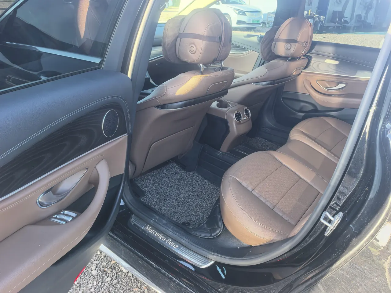 Mercedes Benz E-Class 2020 E 300 L 2.0T Sports Fashion Automatic Gear 3