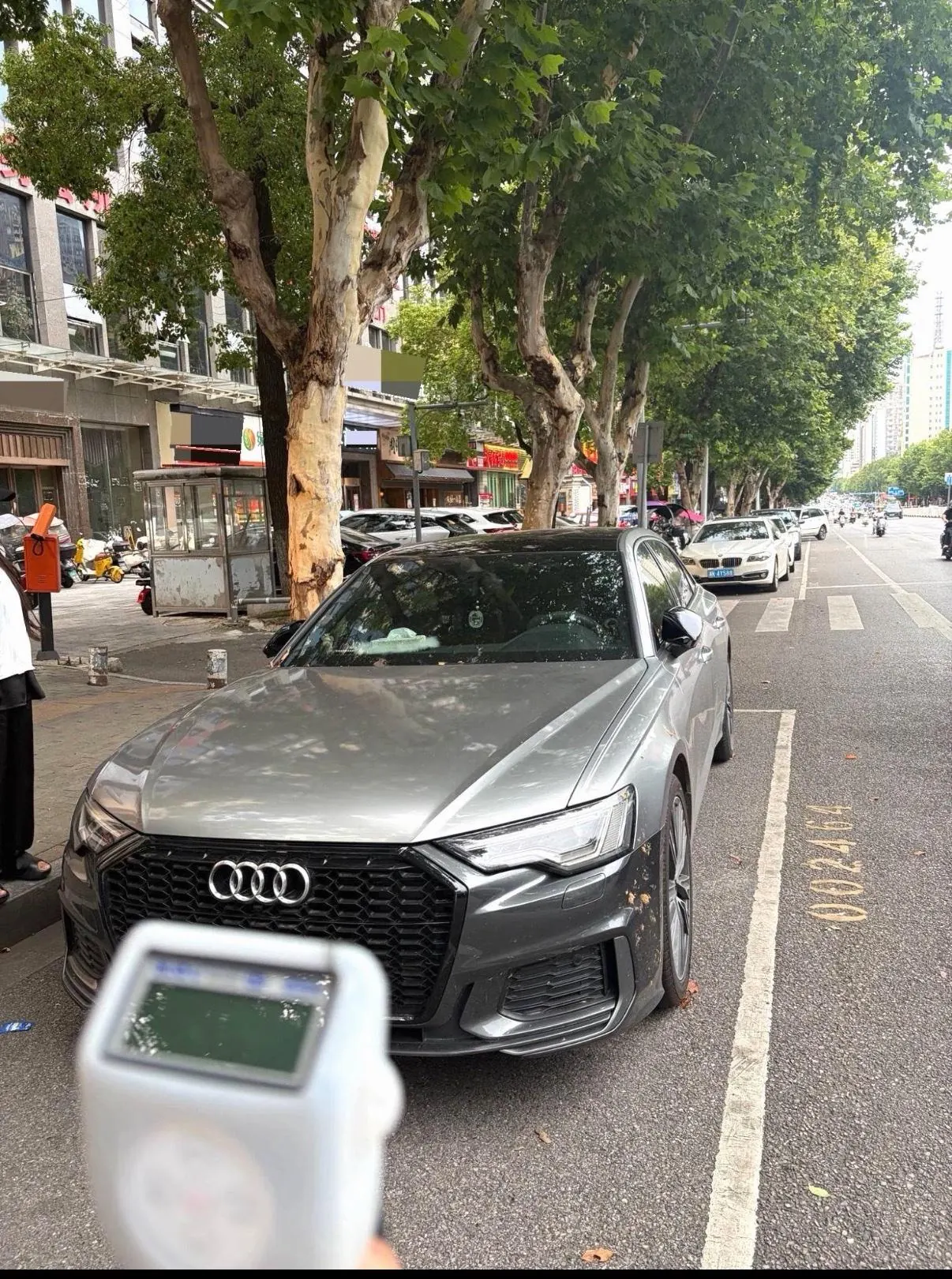 Audi 2021 A6L 2.0TFSI 45TFSI into the life version of automatic gear - View 1