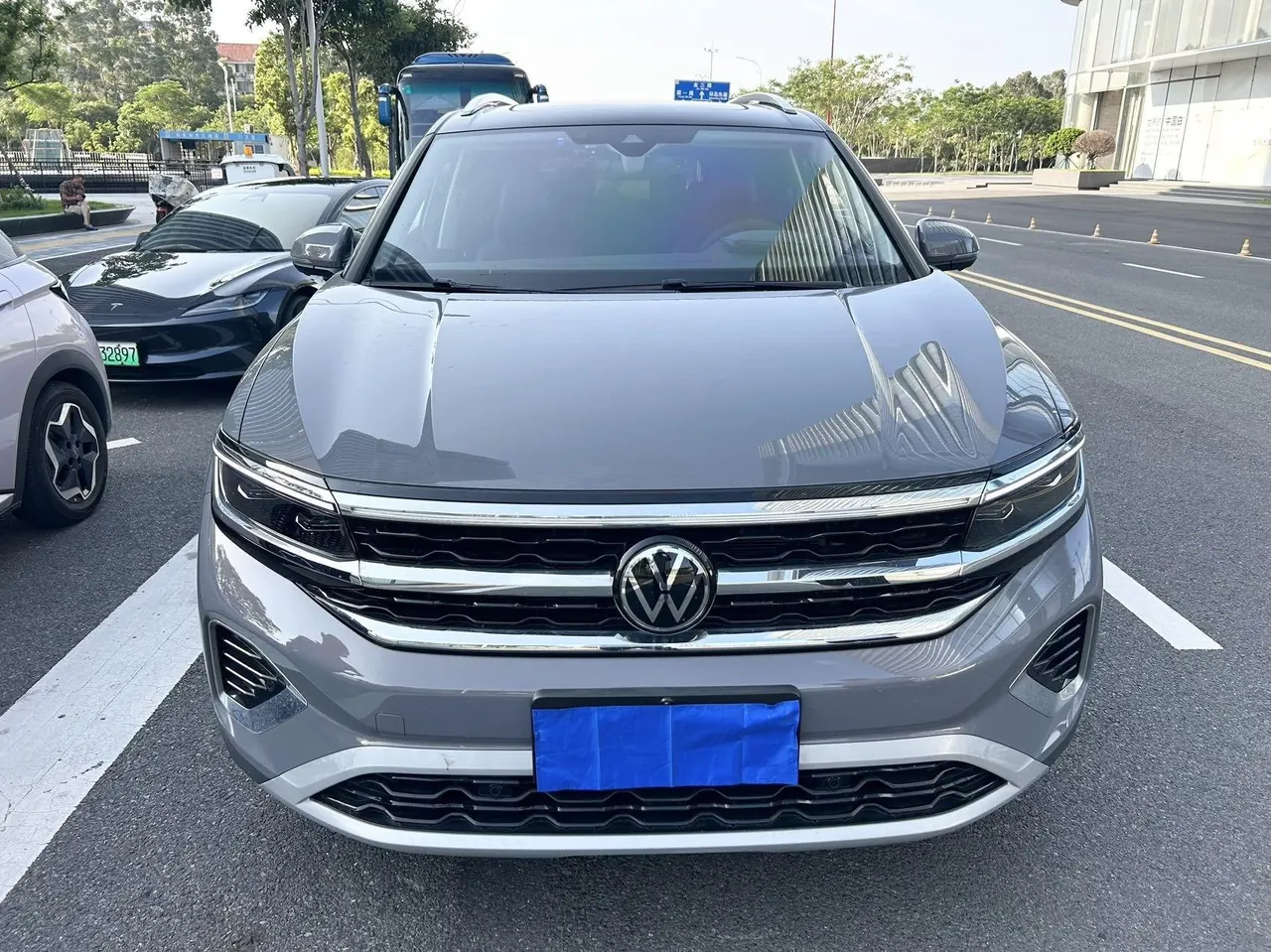 Volkswagen 2021 models of 2.0TSI 380TSI four-wheel drive luxury version of Pro automatic gear 2