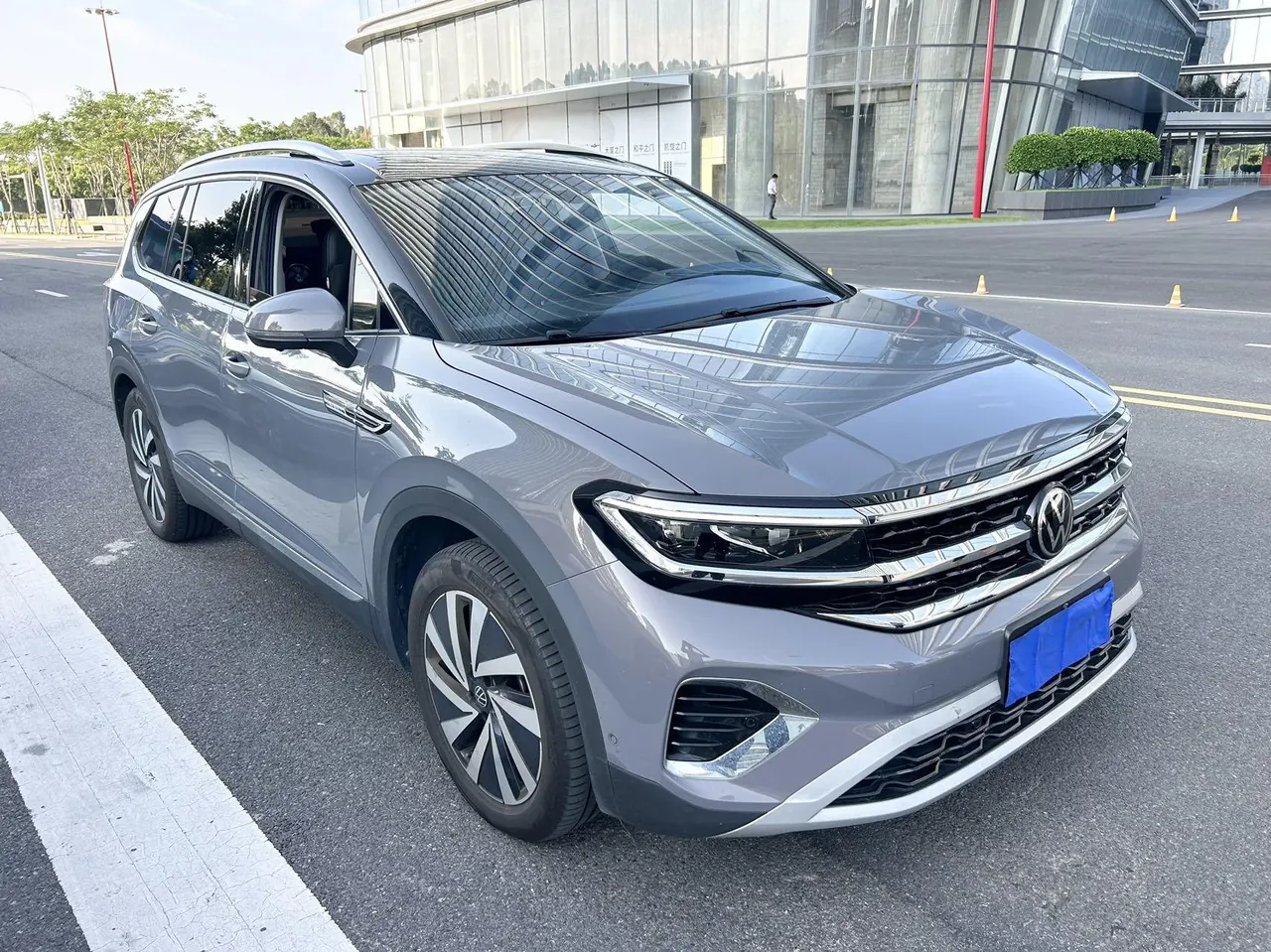 Volkswagen 2021 models of 2.0TSI 380TSI four-wheel drive luxury version of Pro automatic gear 3