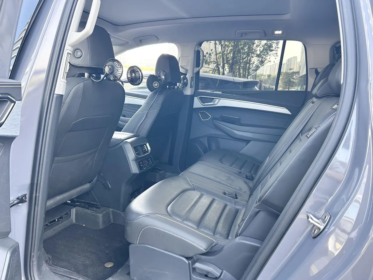 Volkswagen 2021 models of 2.0TSI 380TSI four-wheel drive luxury version of Pro automatic gear 6