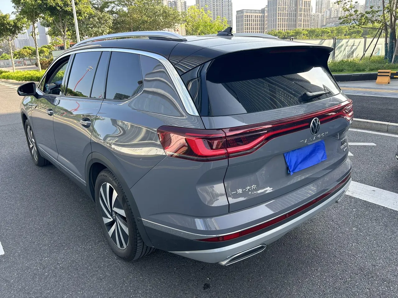 Volkswagen 2021 models of 2.0TSI 380TSI four-wheel drive luxury version of Pro automatic gear 8