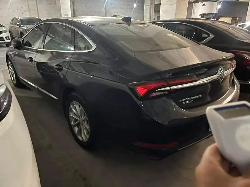 Buick 2021 LaCrosse 1.5T 552T Luxury Automatic Gear 4