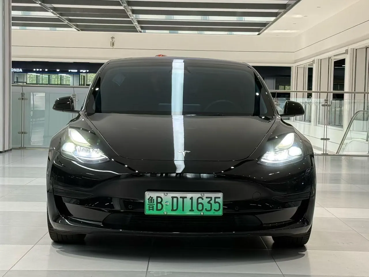 Tesla 2021 Model 3 Standard Endurance Rear Drive Upgraded Automatic Gear 2