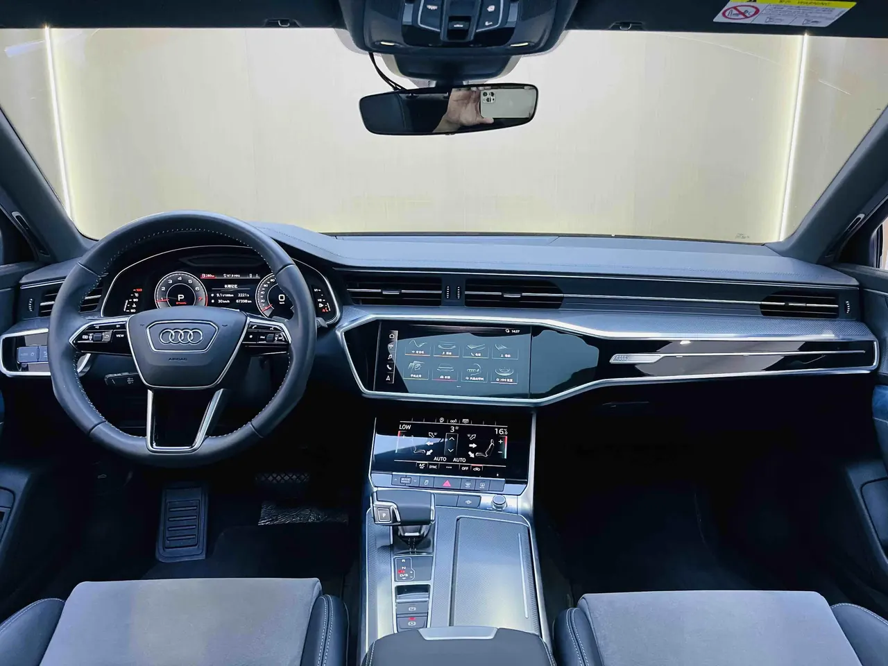 Audi 2020 A6L 2.0TFSI 40TFSI Deluxe Dynamic Automatic 15