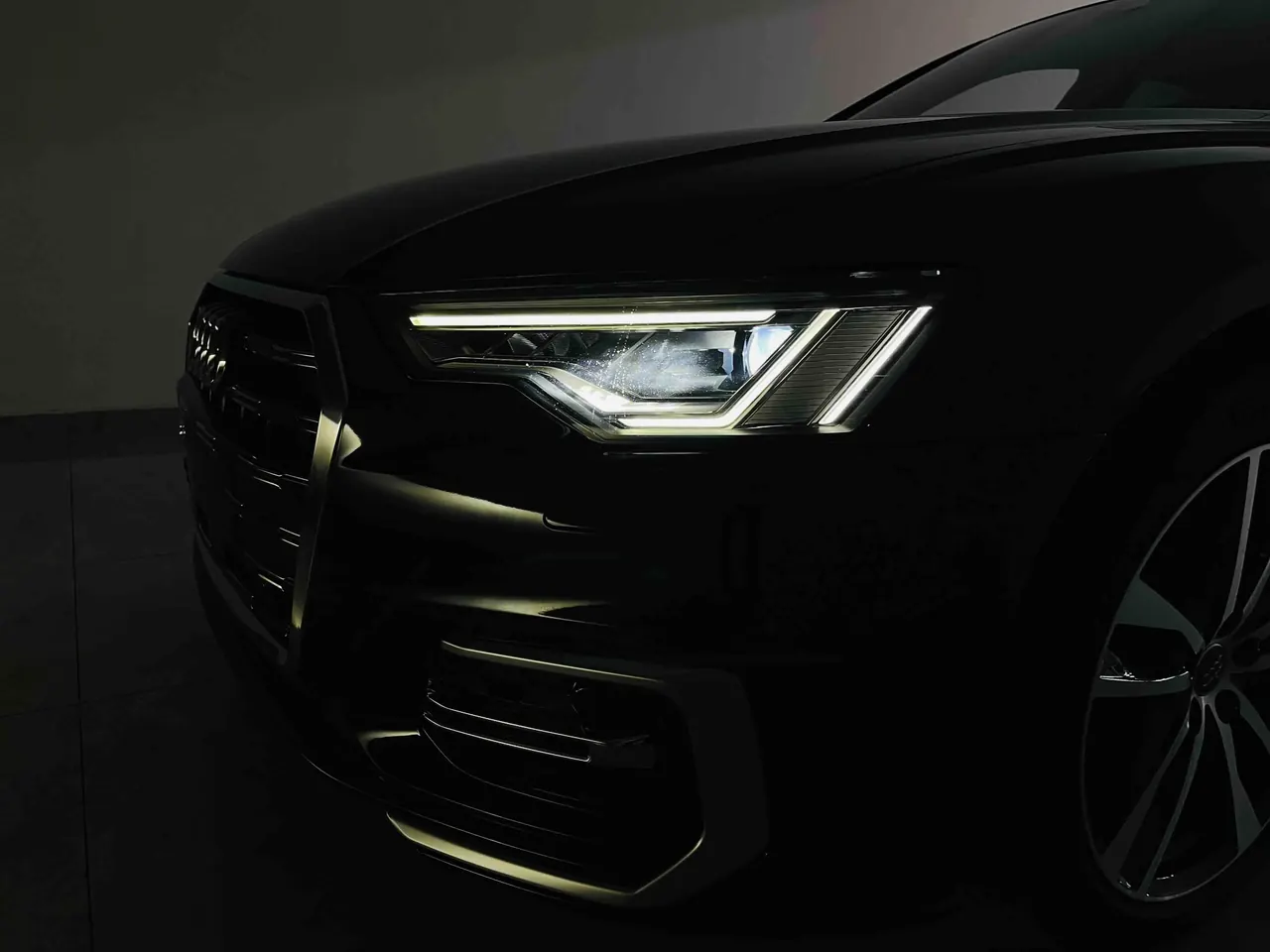 Audi 2020 A6L 2.0TFSI 40TFSI Deluxe Dynamic Automatic 7
