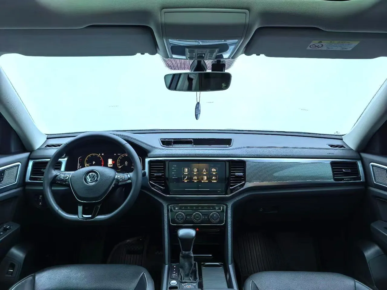 Volkswagen 2020 Tuang 2.0TSI 380TSI Four-wheel Drive Deluxe Edition Automatic Gear 4