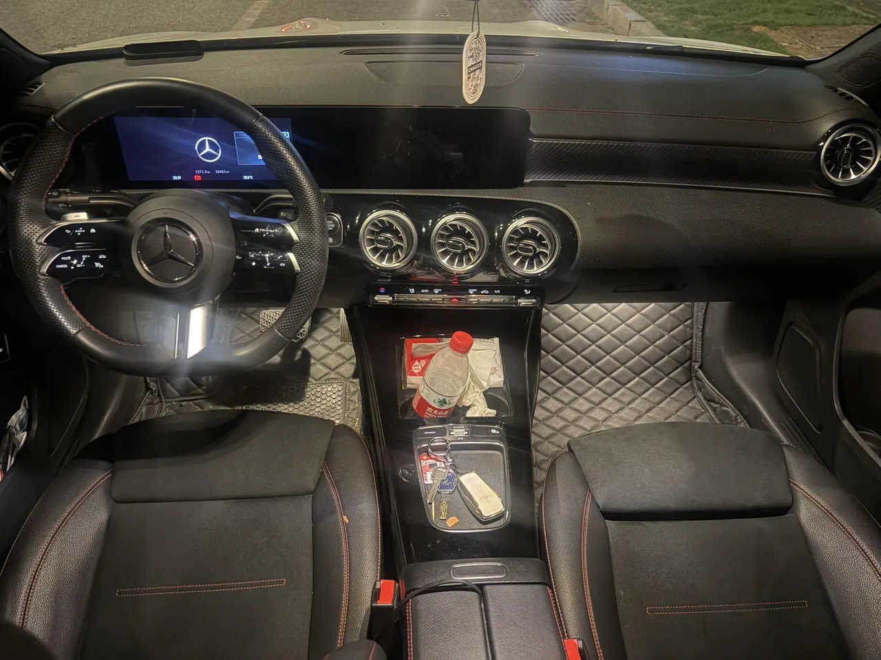 Mercedes Benz A- Class 2024 model A 200 L 1.3T Luxury Edition Automatic 4