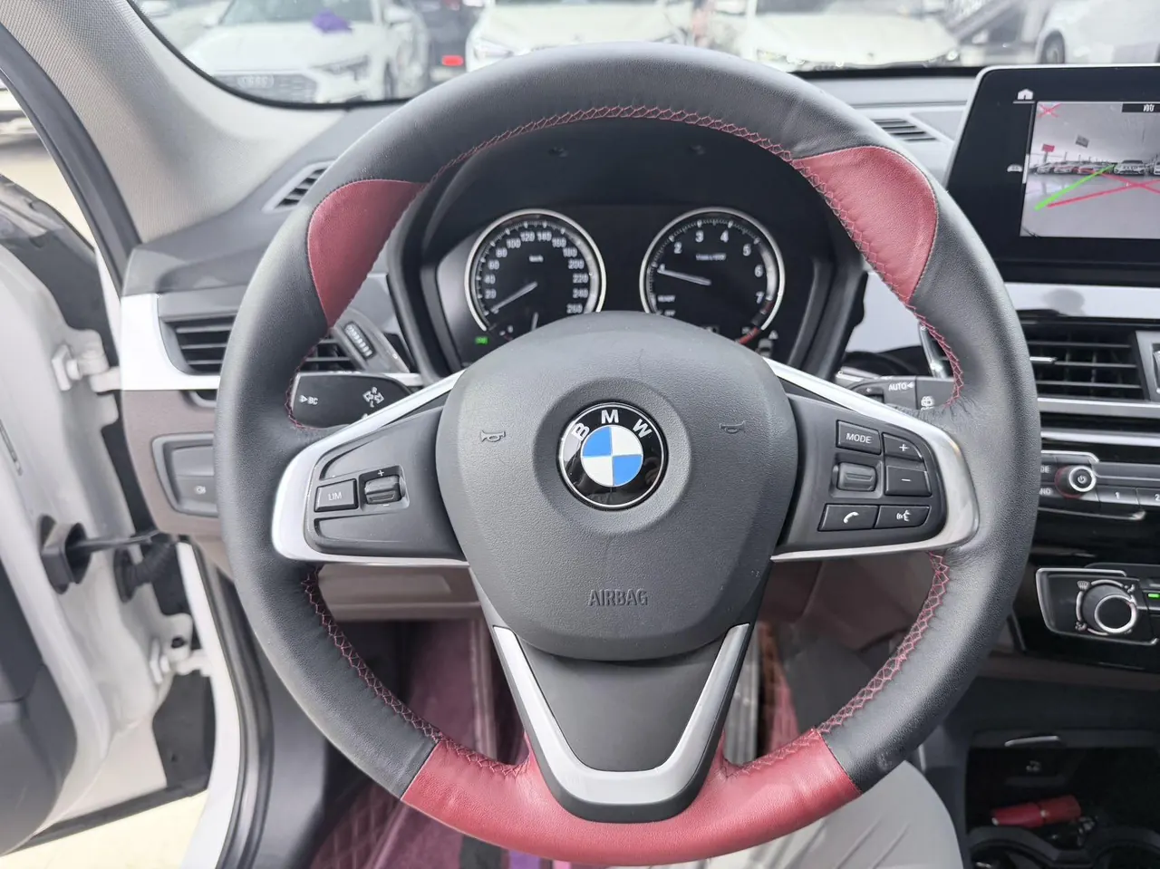 BMW 2021 X1 sDrive20Li 1.5T fashion automatic gear 10