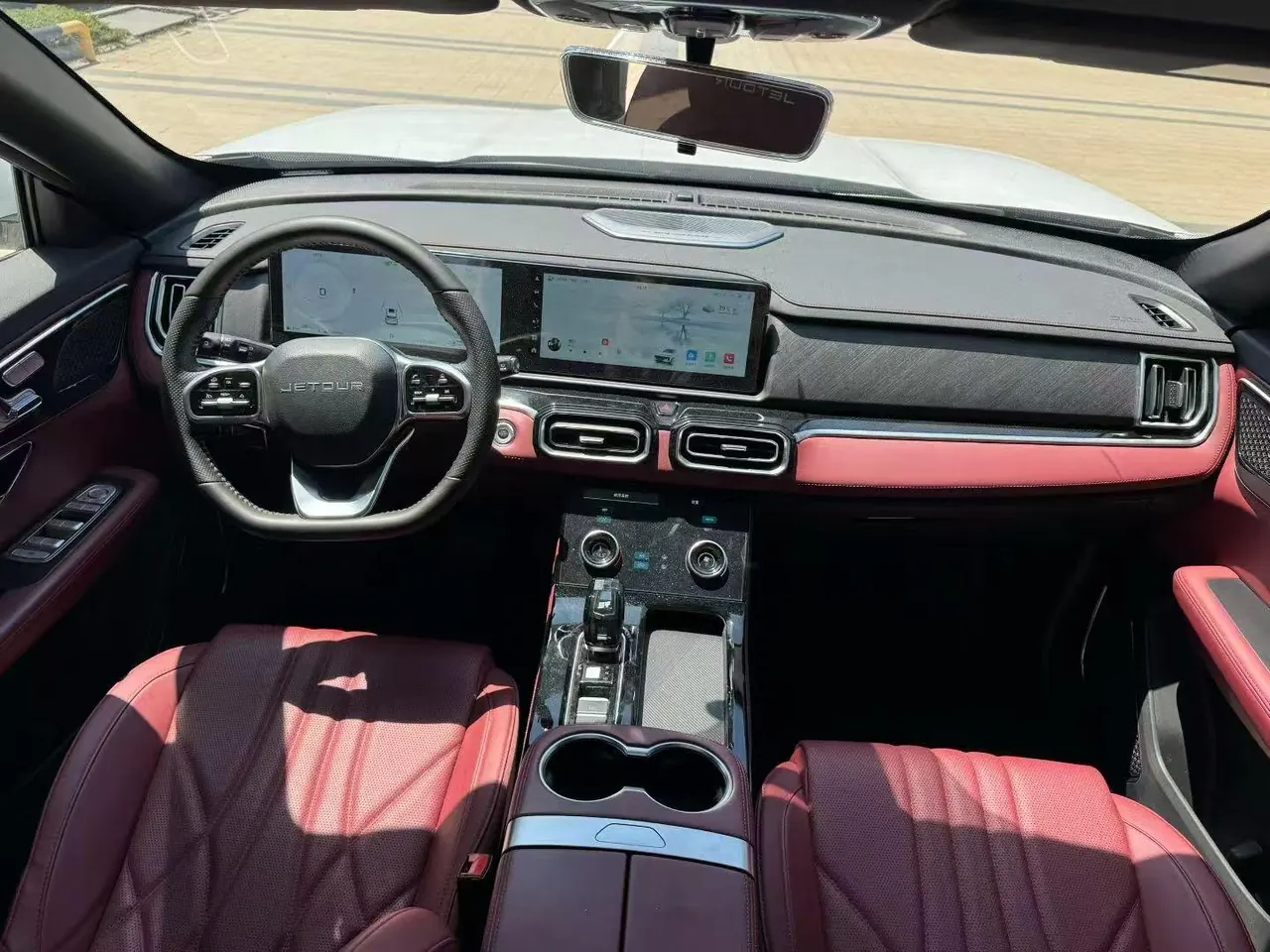 Jetour 2026 X70 PLUS 1.5T Comfortable 5-seat Automatic Gear 2