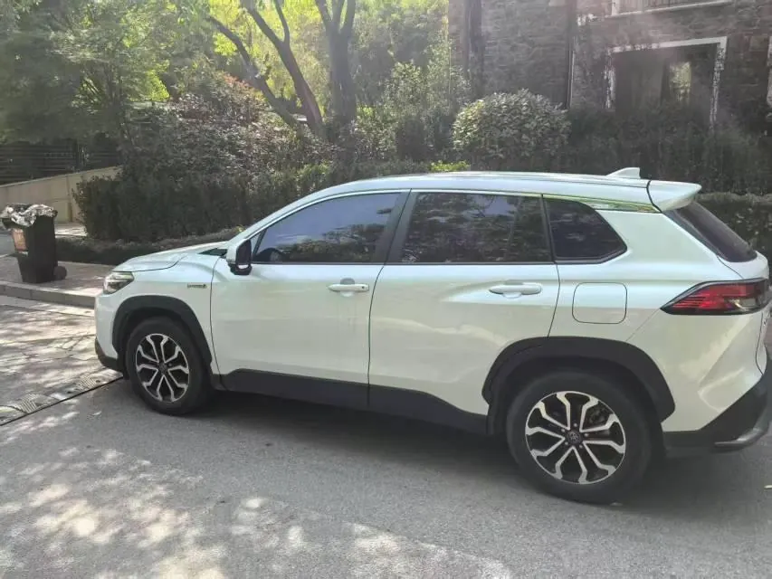 Toyota 2023 Fenglanda Shuangqing 2.0 Stepless Intelligent Electric Hybrid Deluxe Automatic Gear 4