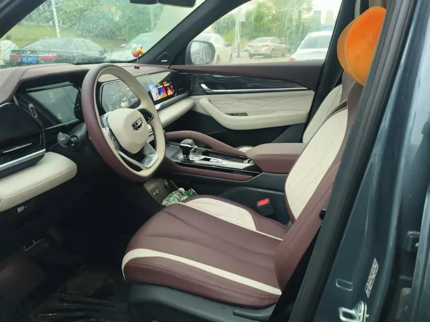 Geely 2023 Boyue L 2.0TD Flagship Automatic Gear 3