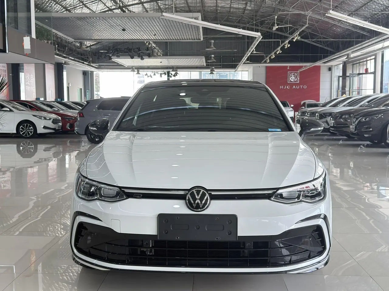 Volkswagen 2021 Golf 8 R-Line 1.4TSI 280TSI Automatic 2