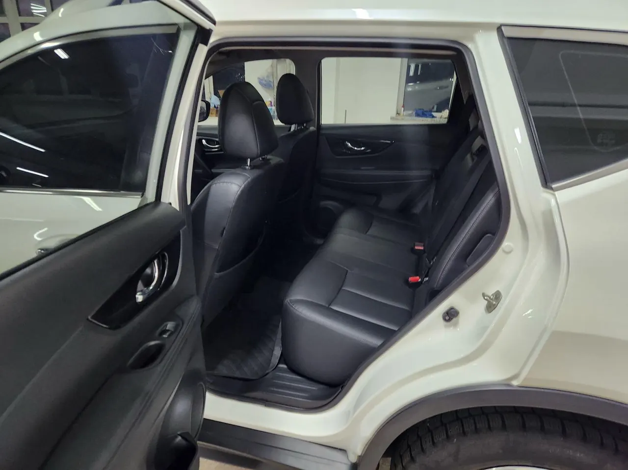 Nissan 2021 Qijun 2.5 stepless XL ITS four-wheel drive luxury pilot version automatic gear 5
