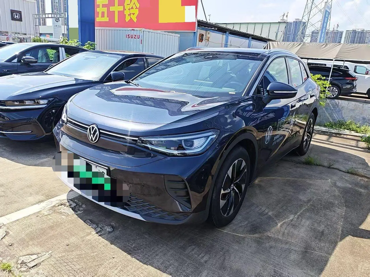 Open image lightbox: Volkswagen 2026 ID. 4 CROZZ Exclusive PURE Automatic