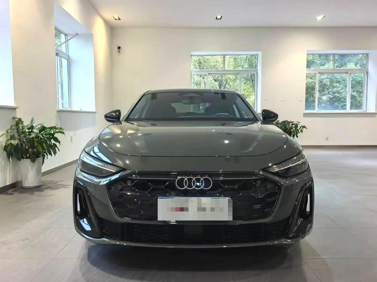 Audi 2026 A5L 2.0T Sports Edition Automatic 3