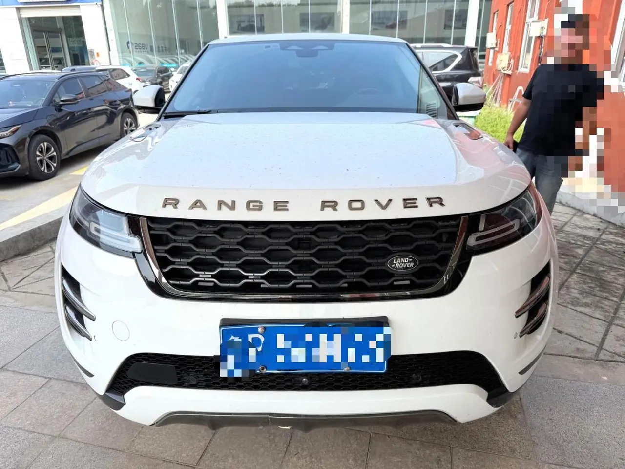 Land Rover 2021 Range Rover Aurora L 48V 2.0T 249PS R-Dynamic HSE Luxury Edition Automatic Gear 2
