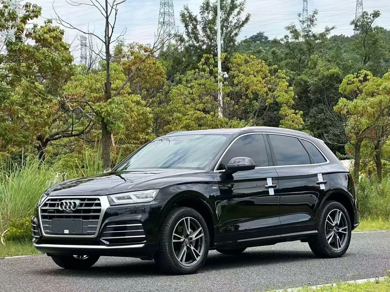 Audi 2020 Q5L 2.0TFSI 45TFSI exclusive fashion automatic - View 1