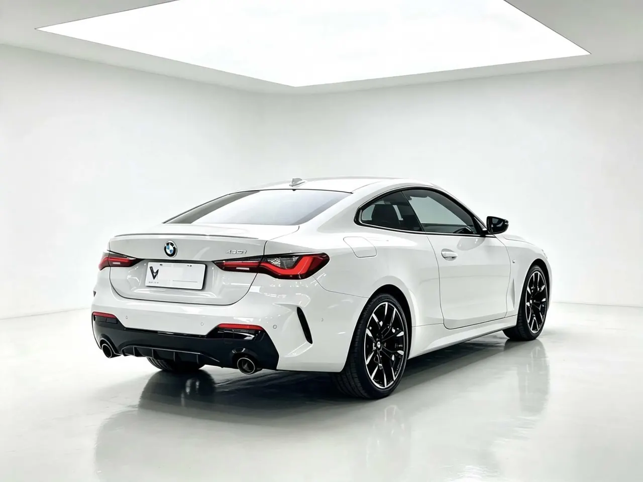 BMW 4 Series (Imported) 2024 430i Coupe 2.0T M Sport Night Edition Automatic 3