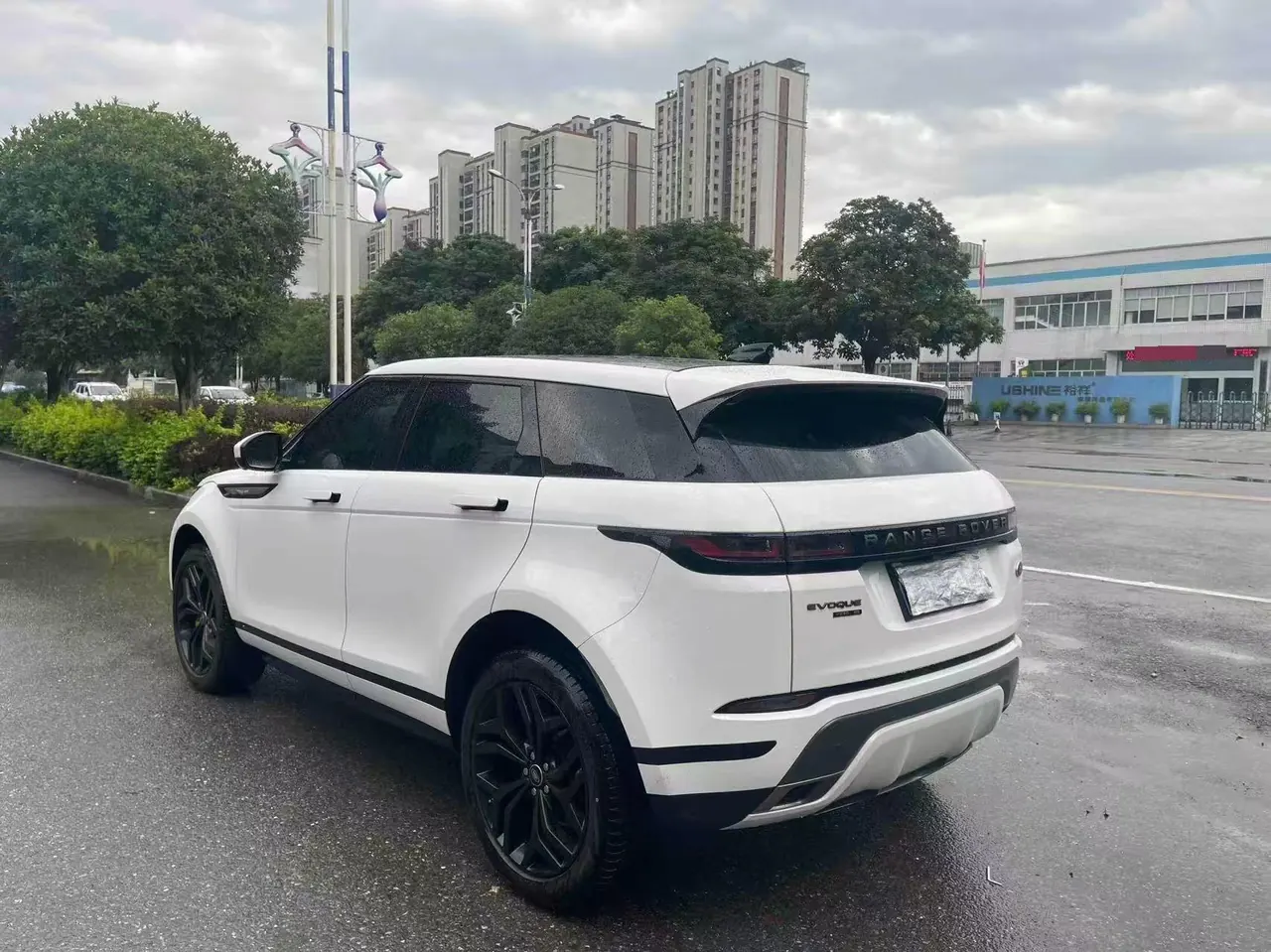 Land Rover 2020 Range Rover Aurora 48V 2.0T 249PS R-DYNAMIC SE Sports Technology Edition Automatic Gear 4