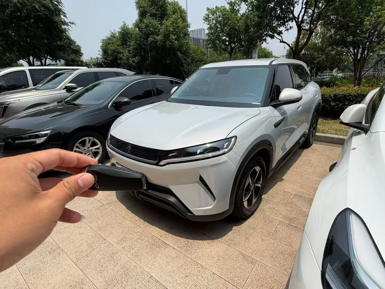 BYD 2025 Yuan UP Smart Driving 401KM Vital Automatic Gear - View 1