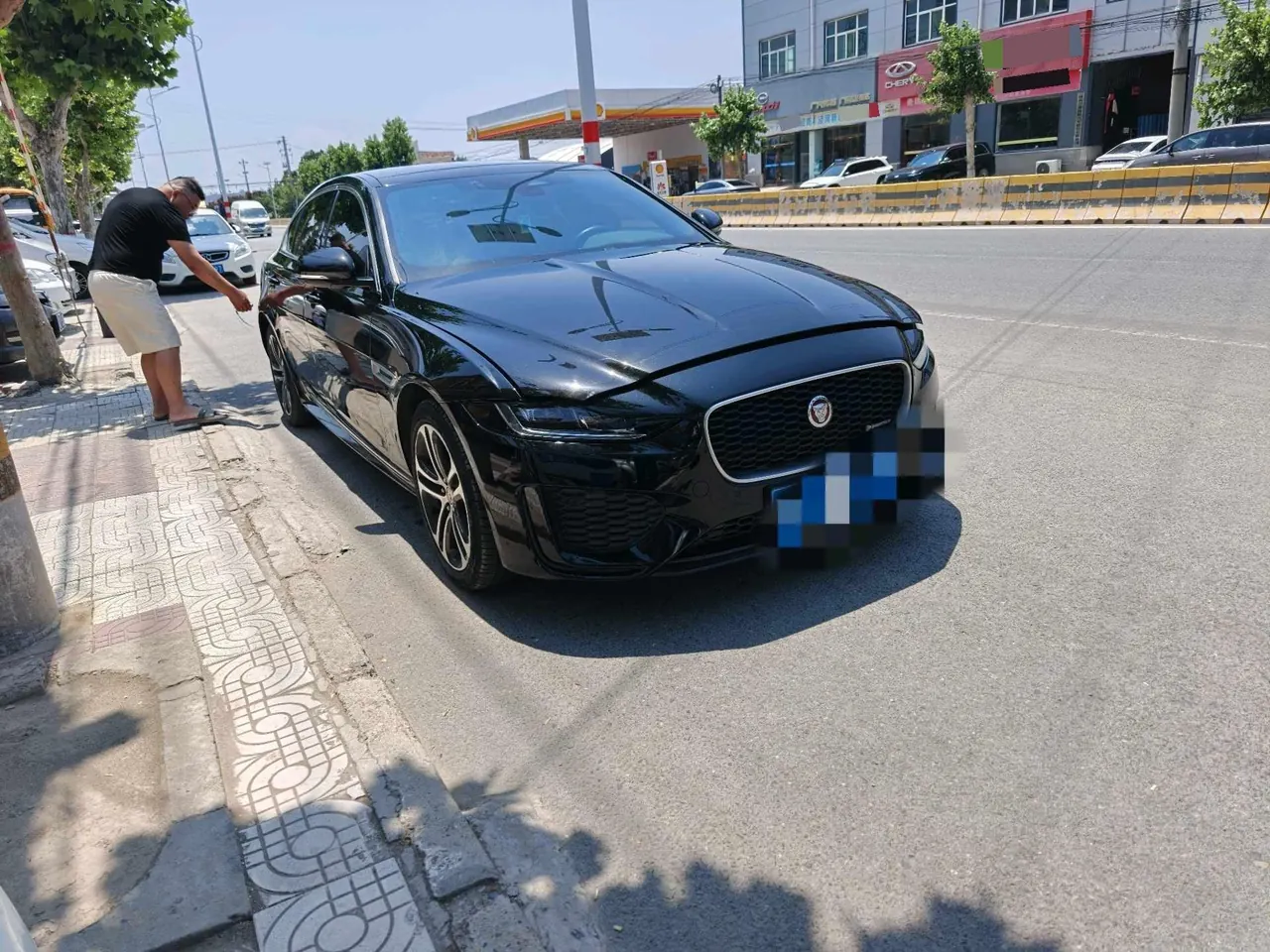 Jaguar 2023 XEL 2.0T 250PS R-DYNAMIC S Enterprising Sports Edition Automatic Gear 3