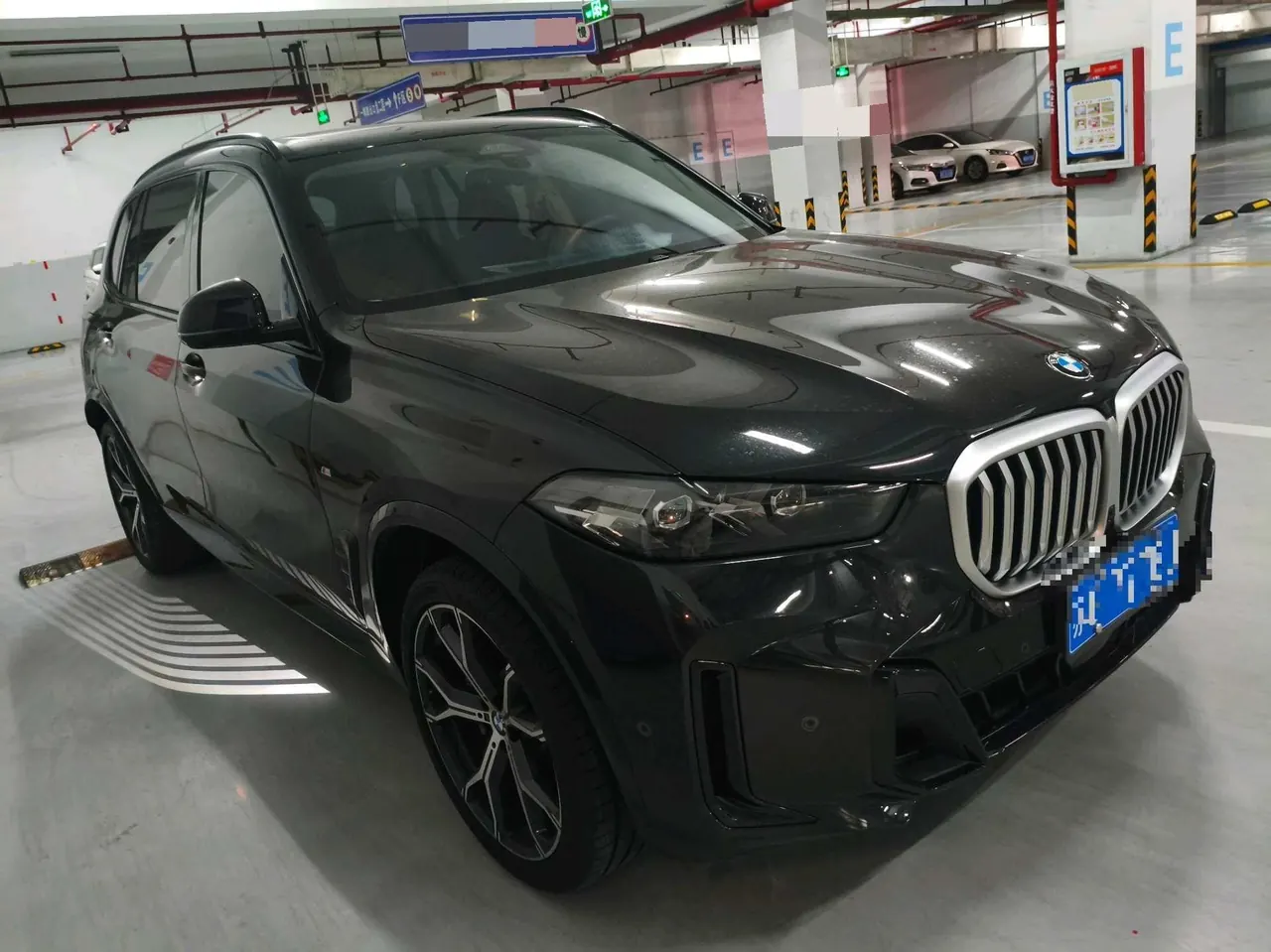 BMW 2023 X5 xDrive30Li 48V 2.0T exclusive M sports suit automatic gear 3