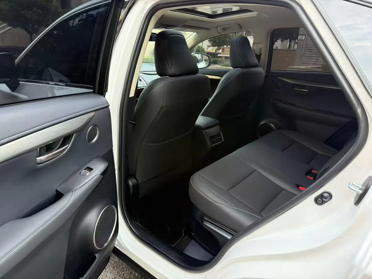 Lexus NX (Imported) 2020 NX200 2.0 Stepless Front Edition Automatic Gear 6