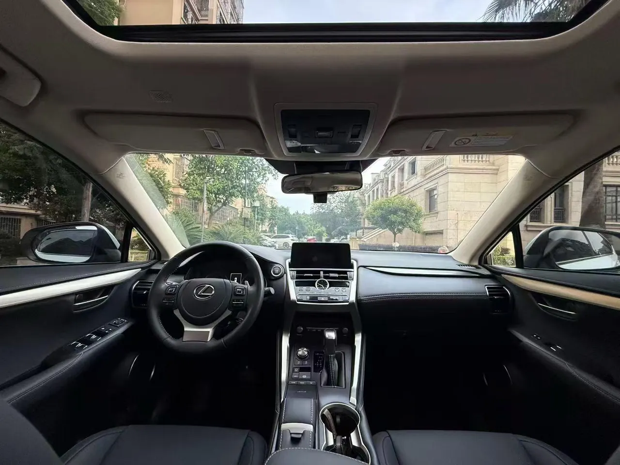 Lexus NX (Imported) 2020 NX200 2.0 Stepless Front Edition Automatic Gear 8
