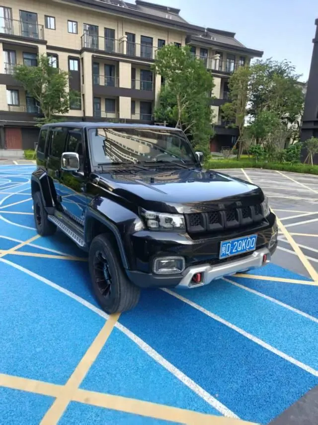 Beijing 2020 BJ40 2.0T 4WD City Hunter Edition Extreme Automatic Gear 2