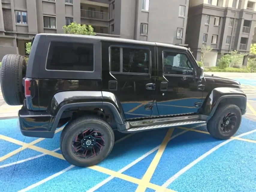 Beijing 2020 BJ40 2.0T 4WD City Hunter Edition Extreme Automatic Gear 4