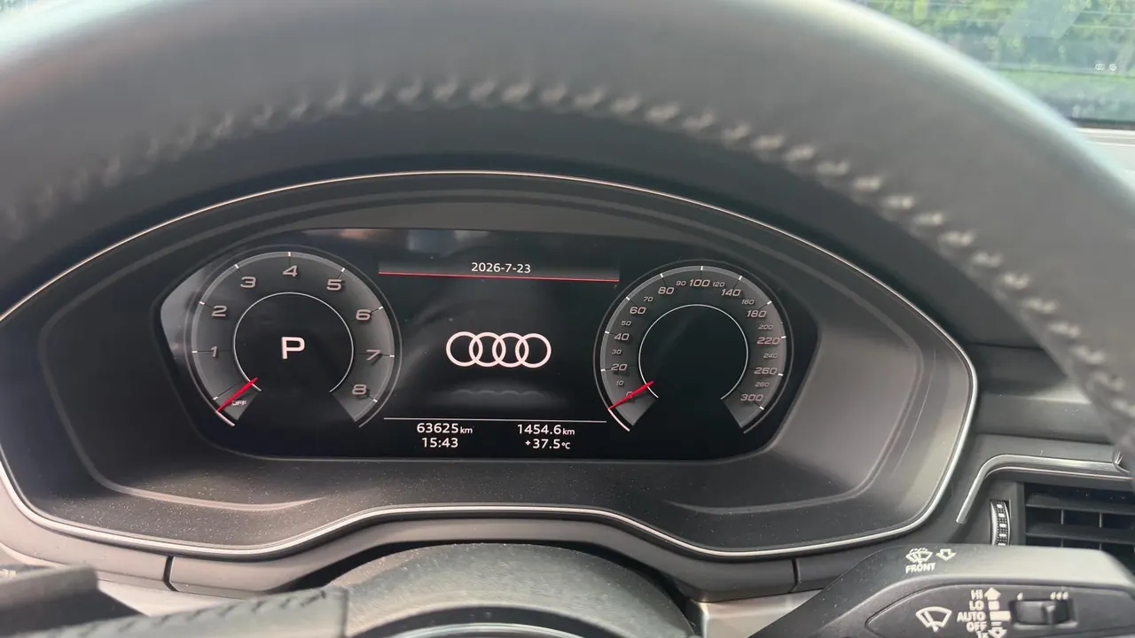 Audi 2020 A4L 2.0TFSI 40TFSI Fashion Dynamic Automatic 8