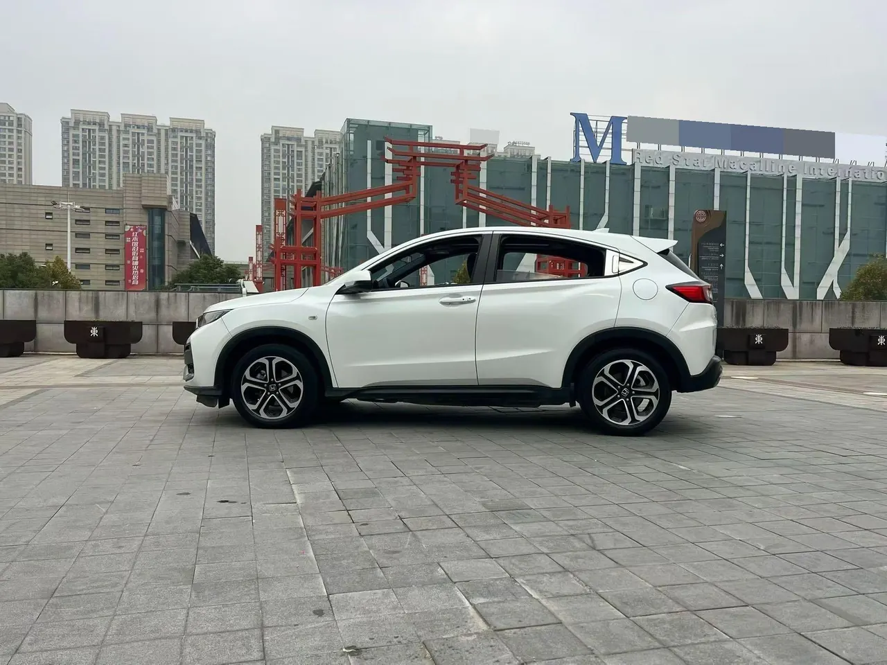 Honda 2021 XR-V 1.5T Stepless 220TURBO Comfort Edition Automatic Gear 6