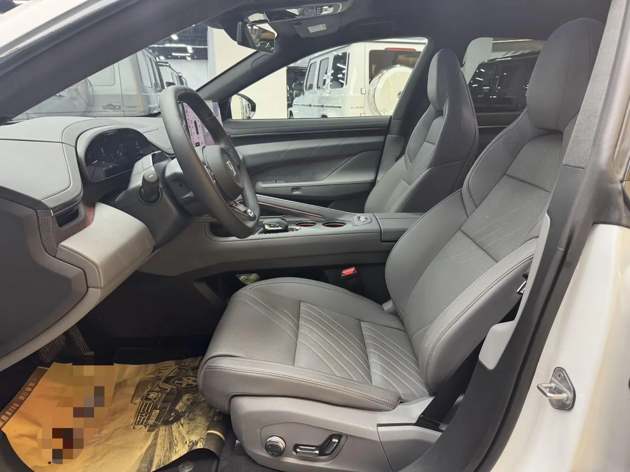 Zeekr 2025 Zeekr 001 YOU version 100kWh four-wheel drive automatic gear 6