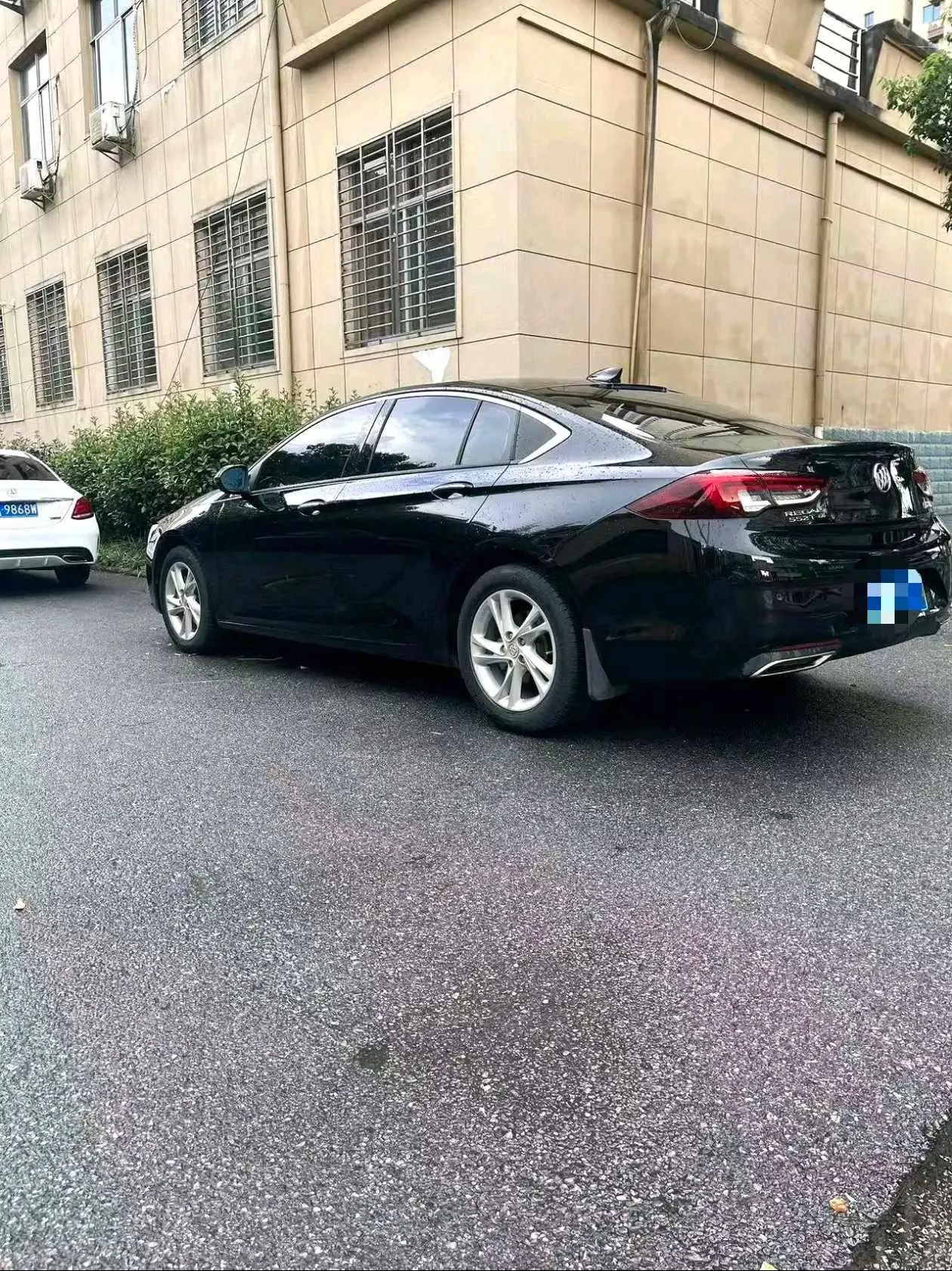 Buick 2020 Regal 1.5T 552T Elite Automatic Gear 8