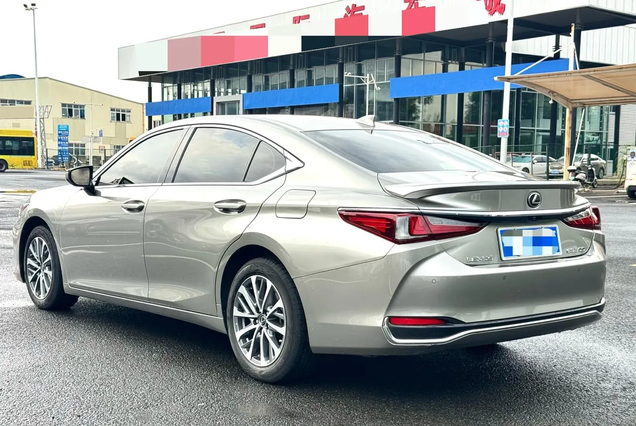 Lexus ES (Imported) 2022 ES200 2.0 Stepless Deluxe Edition Automatic Gear 6
