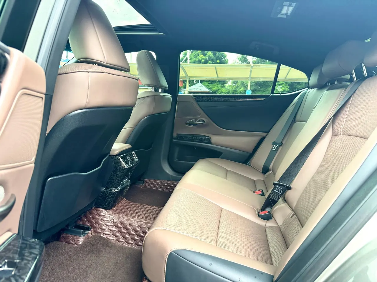 Lexus ES (Imported) 2022 ES200 2.0 Stepless Deluxe Edition Automatic Gear 9