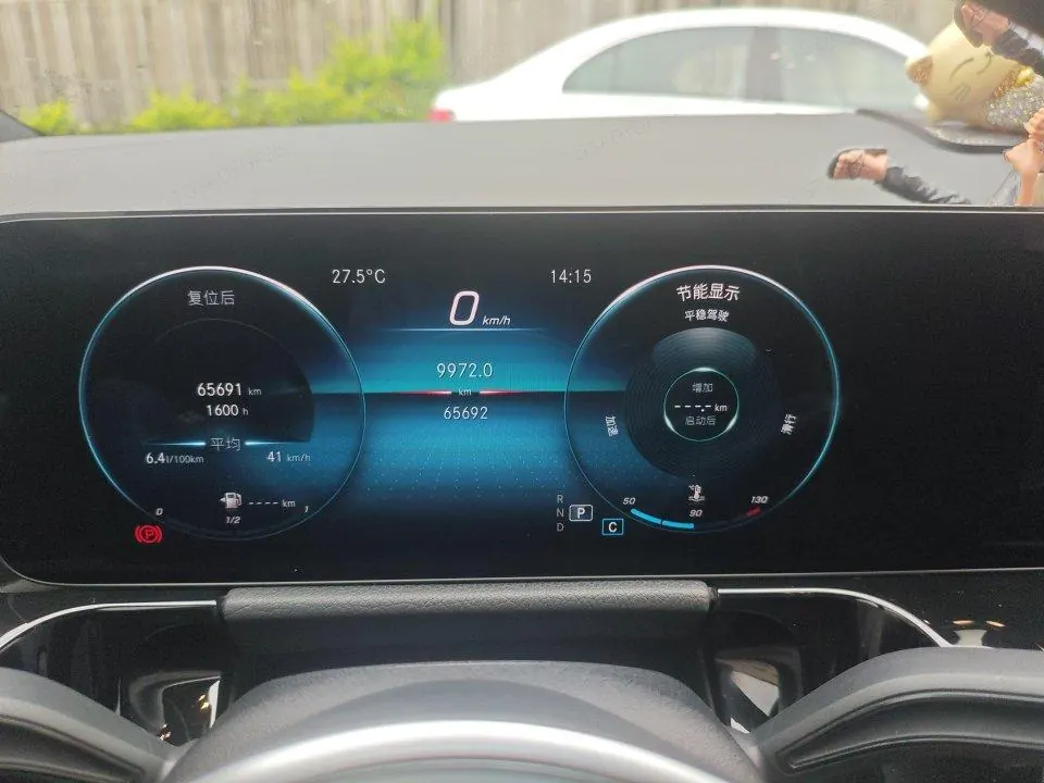 Mercedes Benz 2020 GLA 180 1.3T automatic gear 4