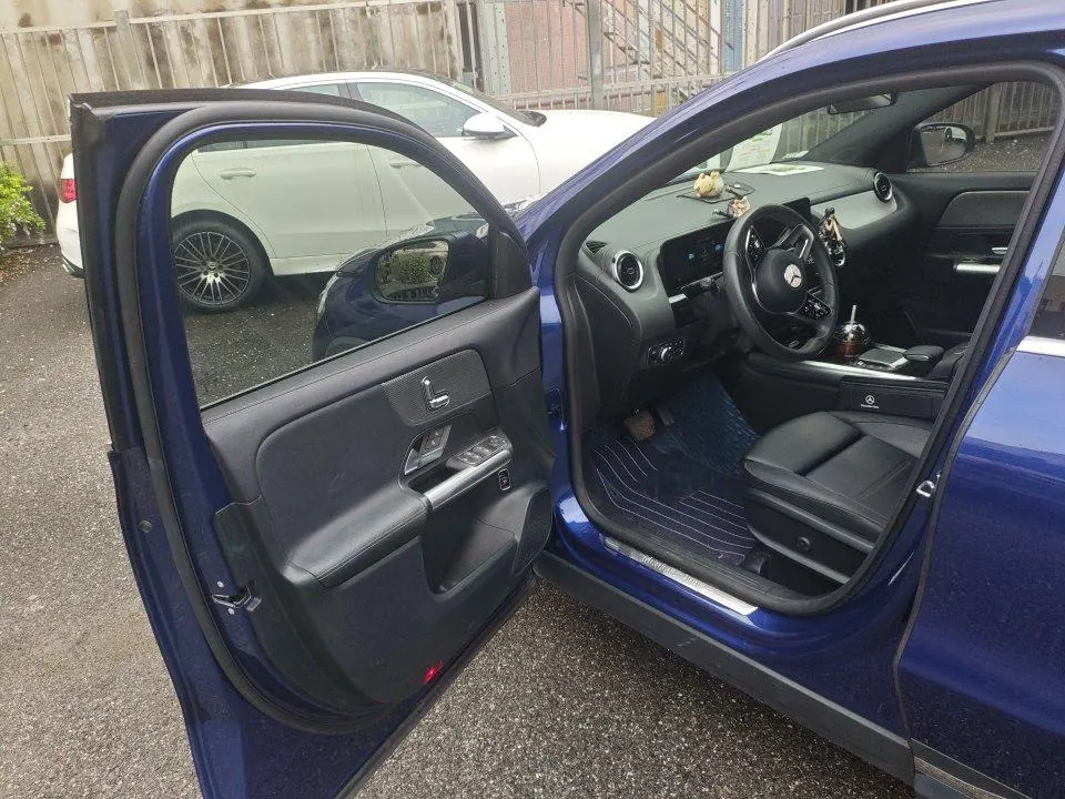 Mercedes Benz 2020 GLA 180 1.3T automatic gear 7