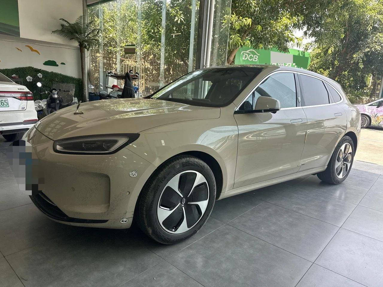 AITO 2022 AITO M5 EV rear drive standard version automatic gear - View 1