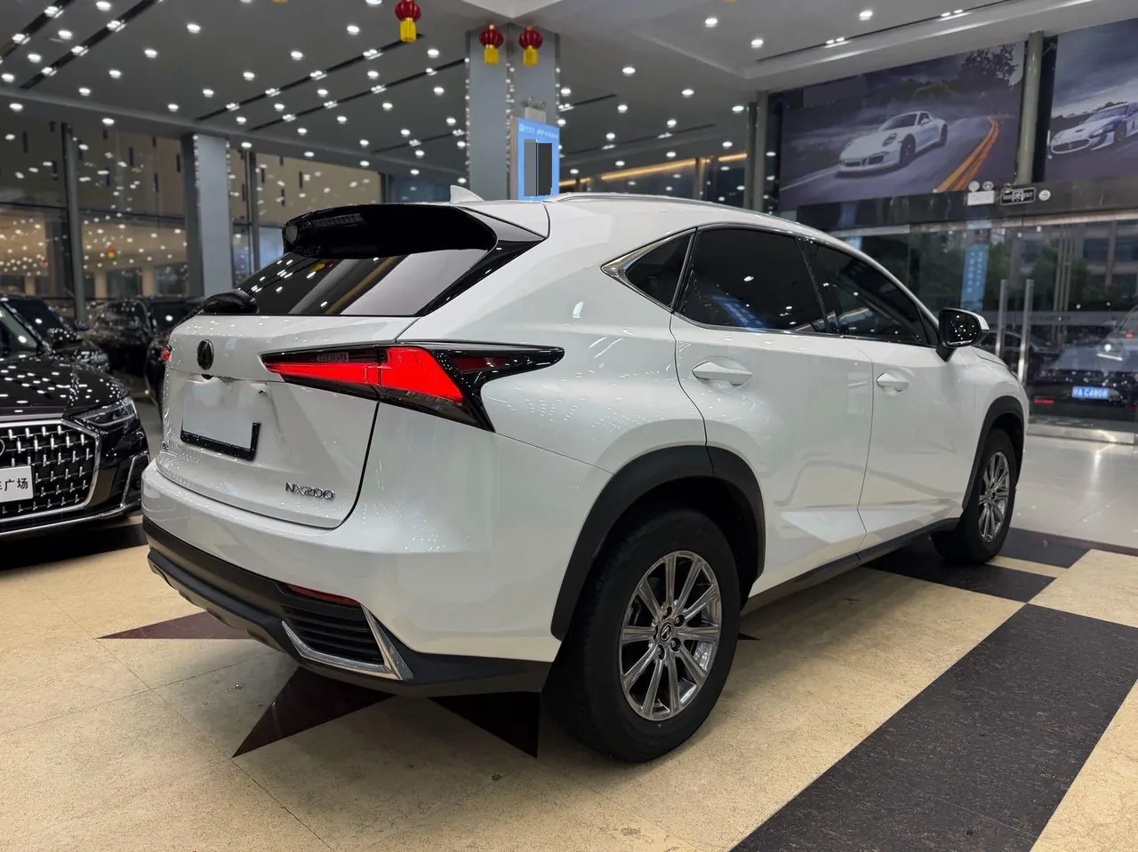 Lexus NX (Imported) 2020 NX200 2.0 Stepless Front Edition Automatic Gear 7