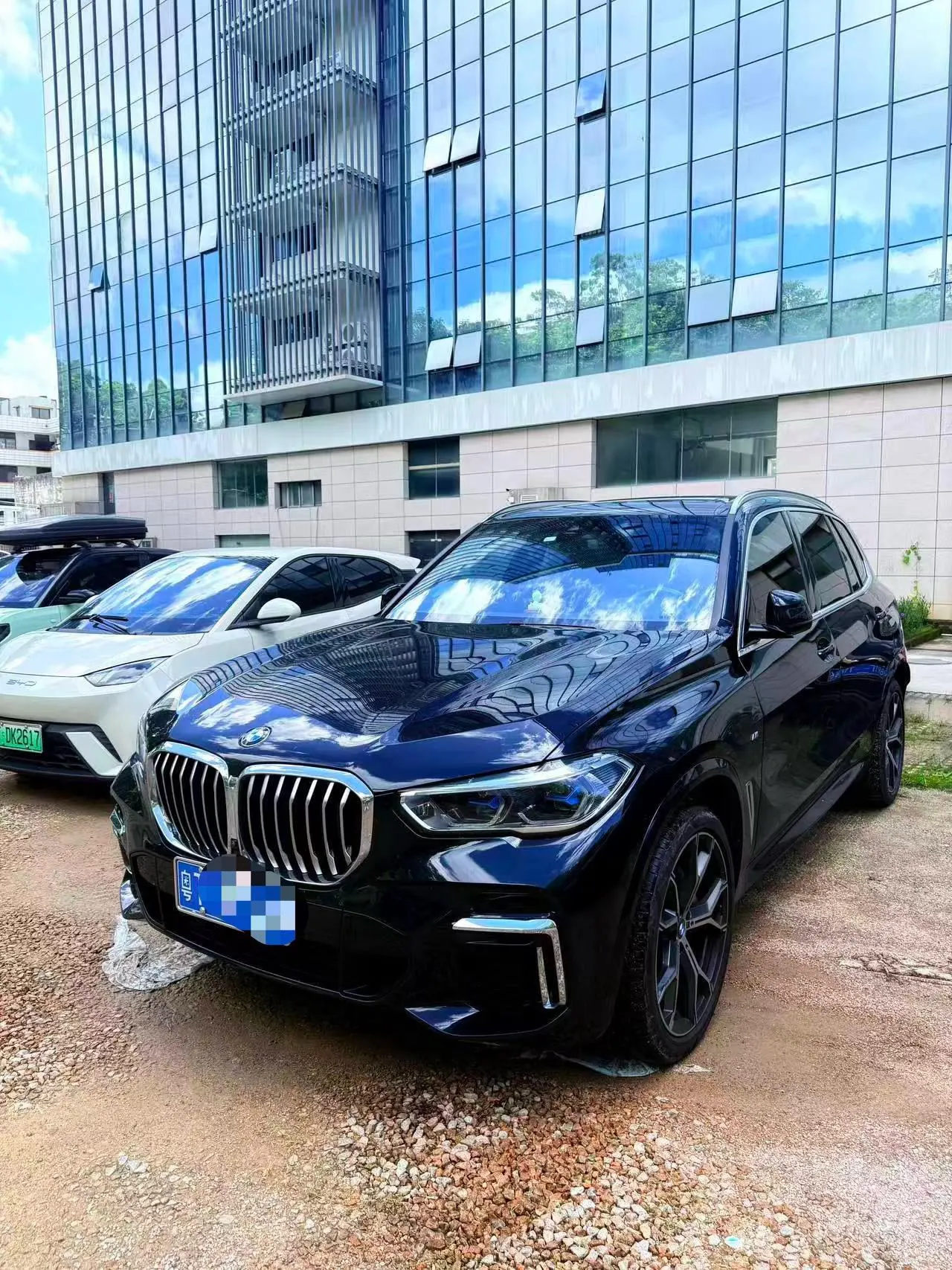 Open image lightbox: BMW 2022 X5 xDrive40Li 48V 3.0T M sports suit (modified) automatic gear