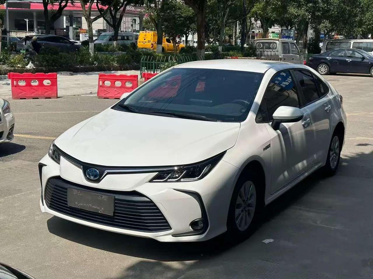 Toyota 2022 Corolla Double Engine 1.8 Stepless Pioneer Edition Automatic Gear - View 1
