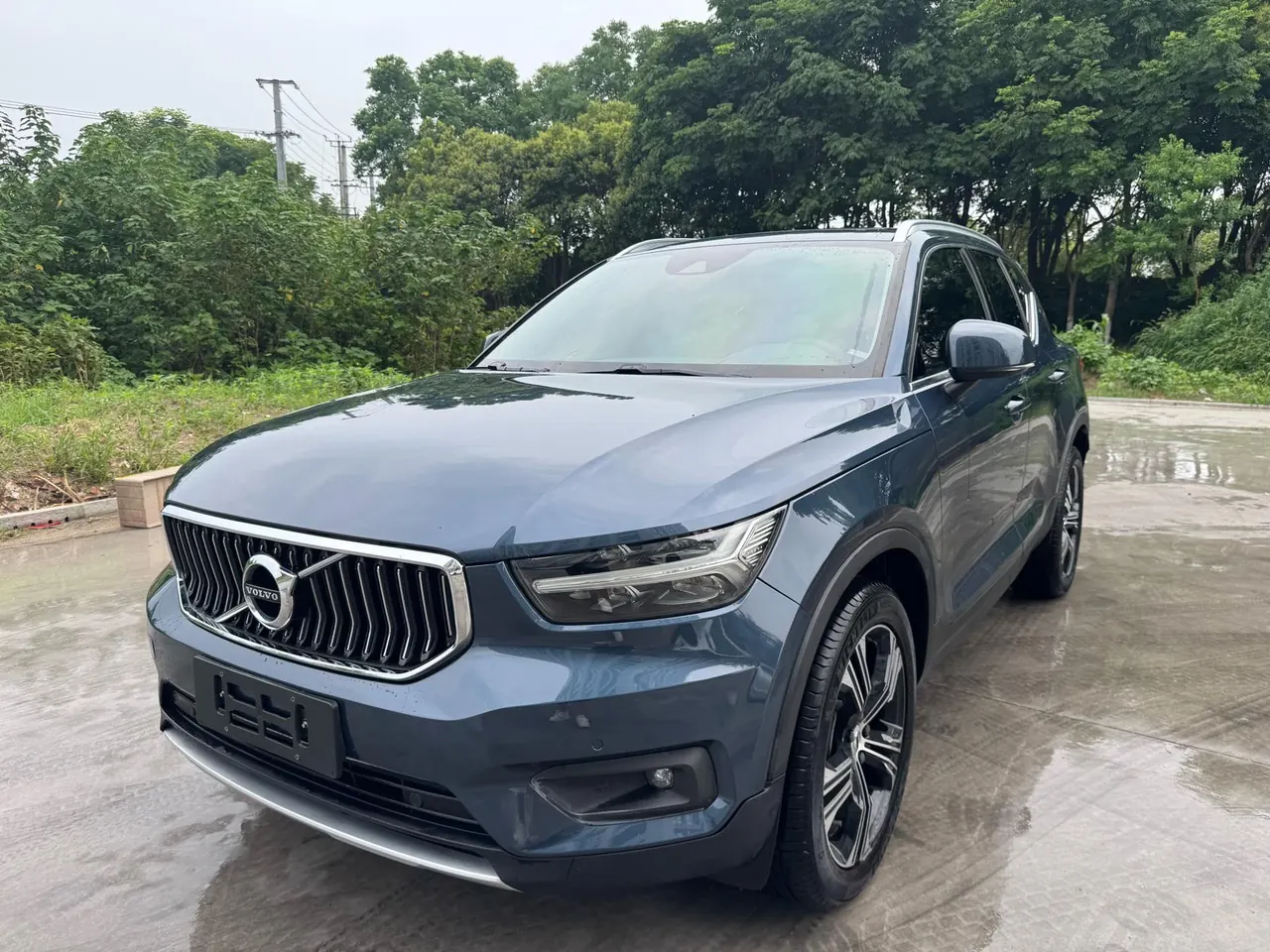 Volvo 2020 XC40 2.0T T4 4-wheel drive Zhiyuan Deluxe Edition Automatic Gear - View 1